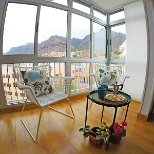 https://apartamento-la-paella-de-bajamar.in-canary-islands.com